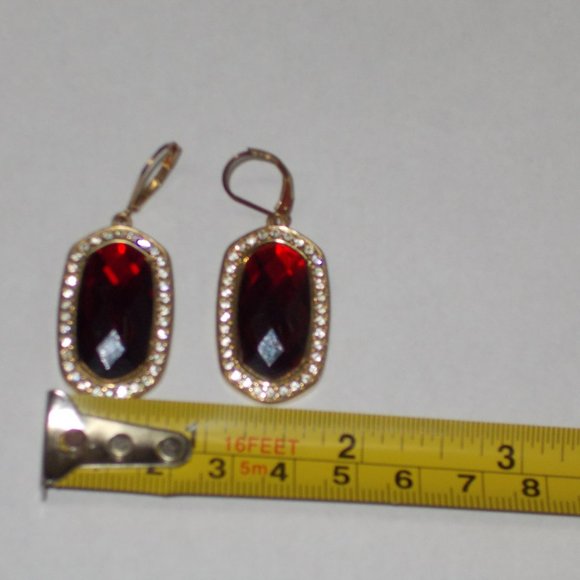 Stunning Red Pierced Earrings With Rhinestones - Picture 5 of 6